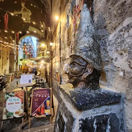 דירה San Gennaro נאפולי
