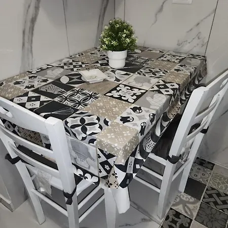 San Gennaro דירה *